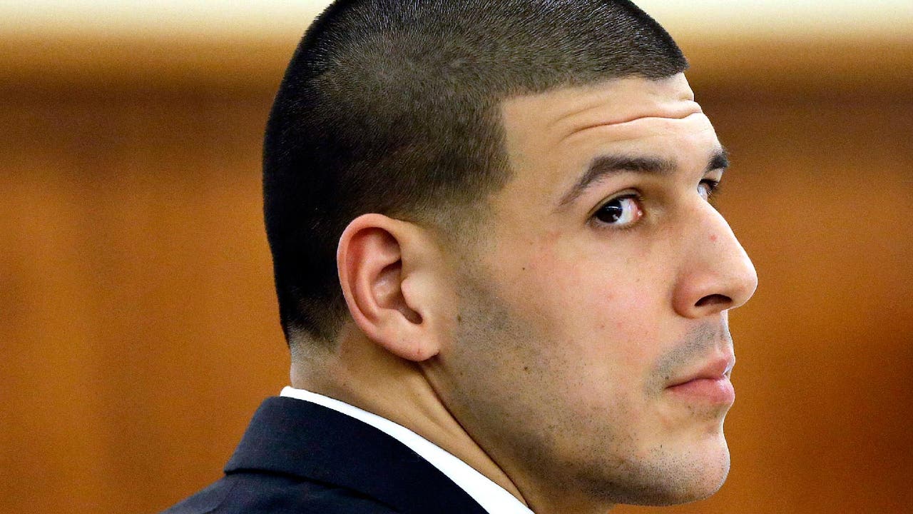 Workers who saw Lloyd's body testify in Aaron Hernandez trial